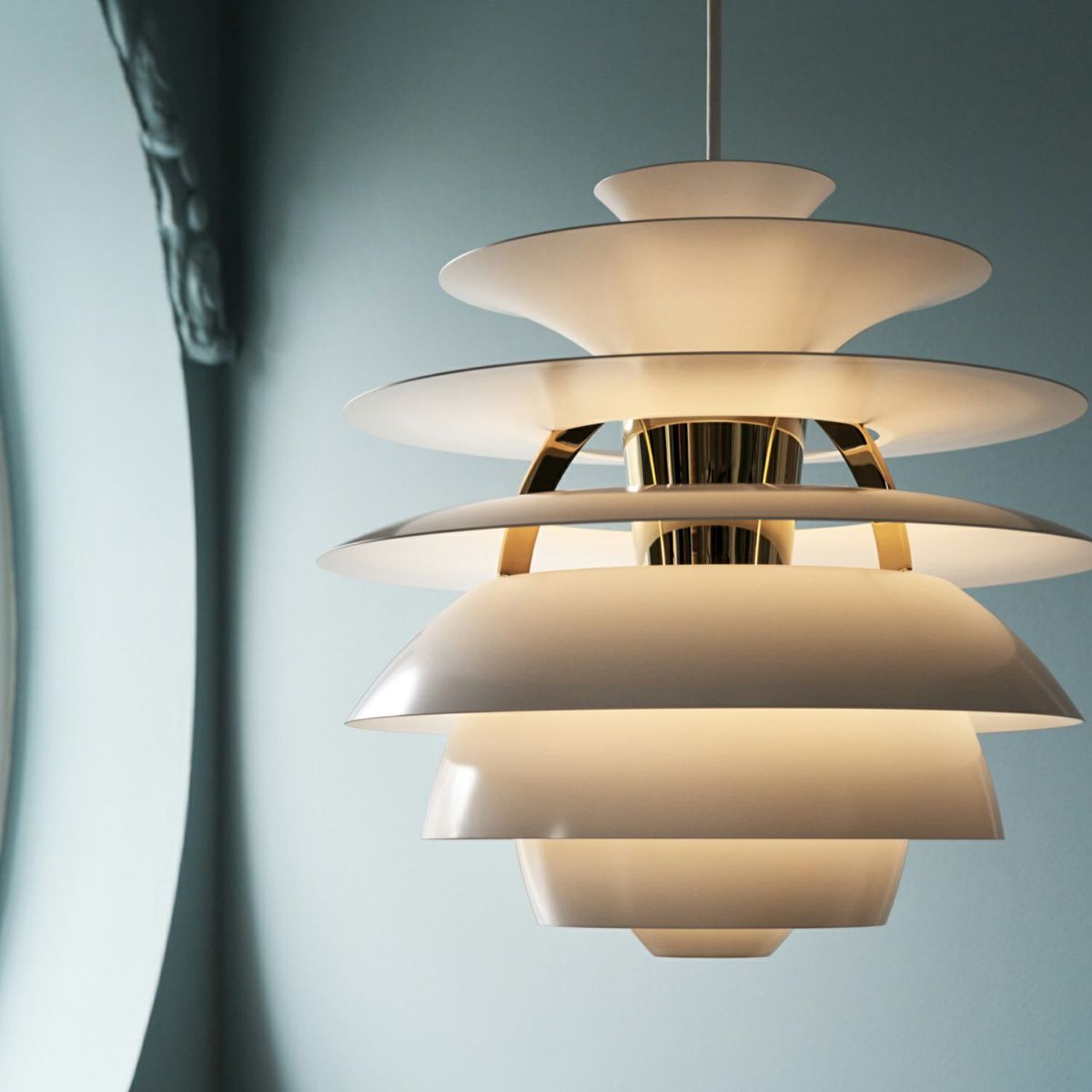 Louis Poulsen ルイスポールセン PH Snowball PH スノーボール ペンダントライト Φ400mm カラー：ダスティー・グリーン 真鍮メタライズド デザイン：ポール・ヘニングセン