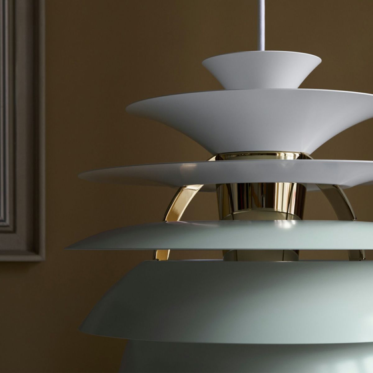 Louis Poulsen ルイスポールセン PH Snowball PH スノーボール ペンダントライト Φ400mm カラー：ダスティー・グリーン シルバー・クローム デザイン：ポール・ヘニングセン