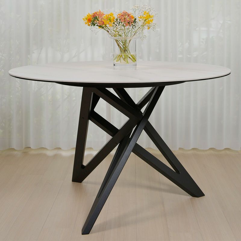 ligne roset リーン・ロゼ ROSETEnnea ロゼエンネア ダイニングテーブル サイズ：Φ120cm カラー：マーブルセラミック ホワイト ベース：2色 デザイン：ヴァンサン・トルジュマン