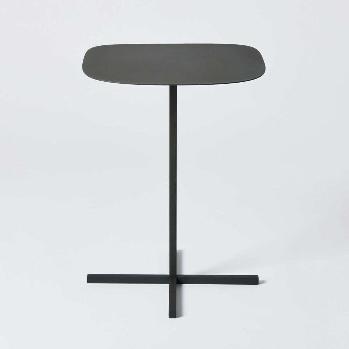 DUENDE デュエンデ SOLID STEEL TABLE ソリッド スチール テーブル DU0326 カラー：3色 デザイン：PERMANENT31