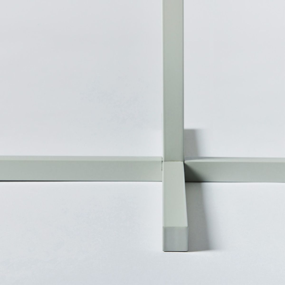 DUENDE デュエンデ SOLID STEEL TABLE ソリッド スチール テーブル DU0326 カラー：3色 デザイン：PERMANENT31