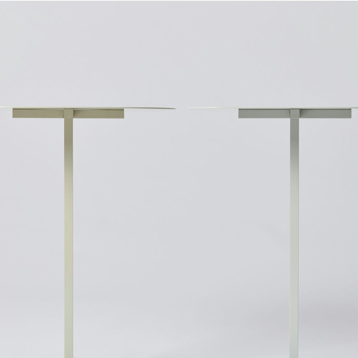 DUENDE デュエンデ SOLID STEEL TABLE ソリッド スチール テーブル DU0326 カラー：3色 デザイン：PERMANENT31