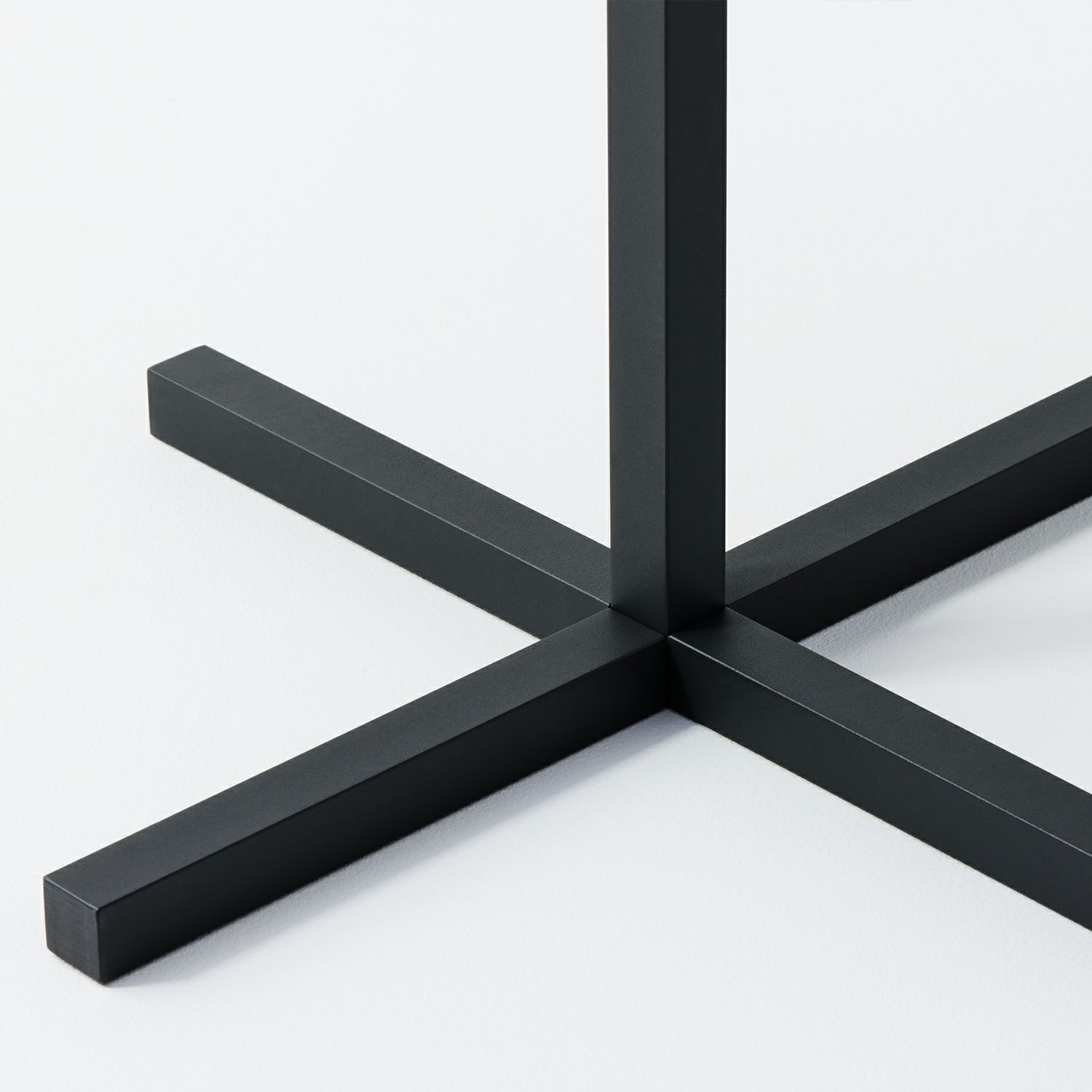 DUENDE デュエンデ SOLID STEEL DINER TABLE SQUARE ソリッドスチールダイナーテーブル スクエア DU331 カラー：ダークグレー デザイン：PERMANENT31