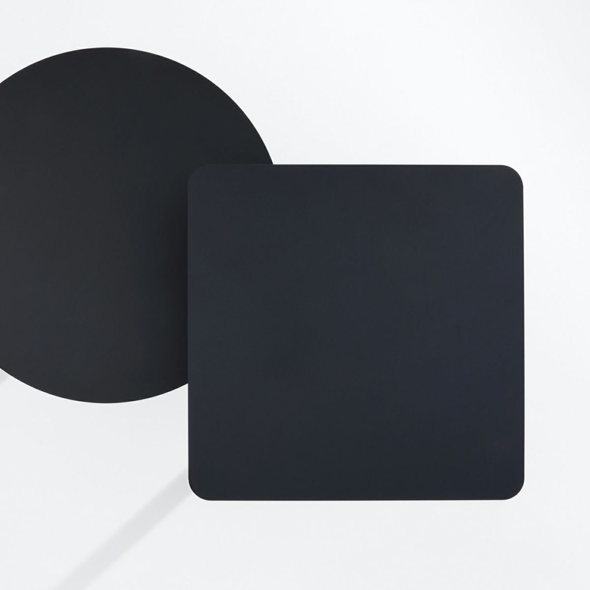 DUENDE デュエンデ SOLID STEEL DINER TABLE SQUARE ソリッドスチールダイナーテーブル スクエア DU331 カラー：ダークグレー デザイン：PERMANENT31