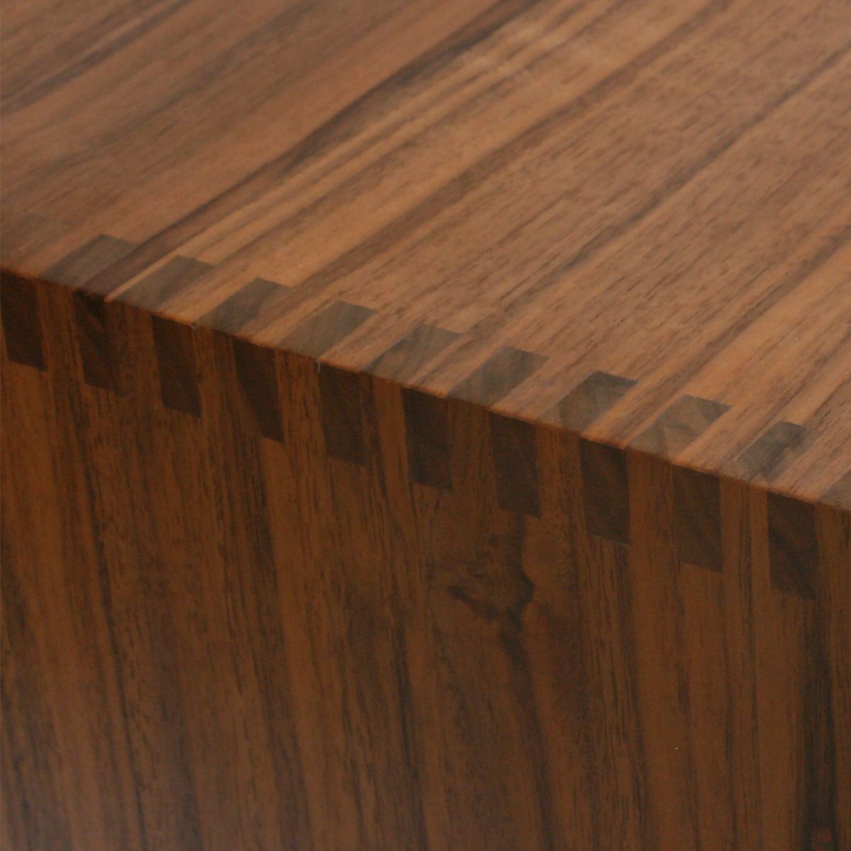 wb form ヴェービーフォーム Ulm Stool ウルム スツール サイドテーブル チェア スプルース カラー：ウォルナット デザイン：マックス・ビル