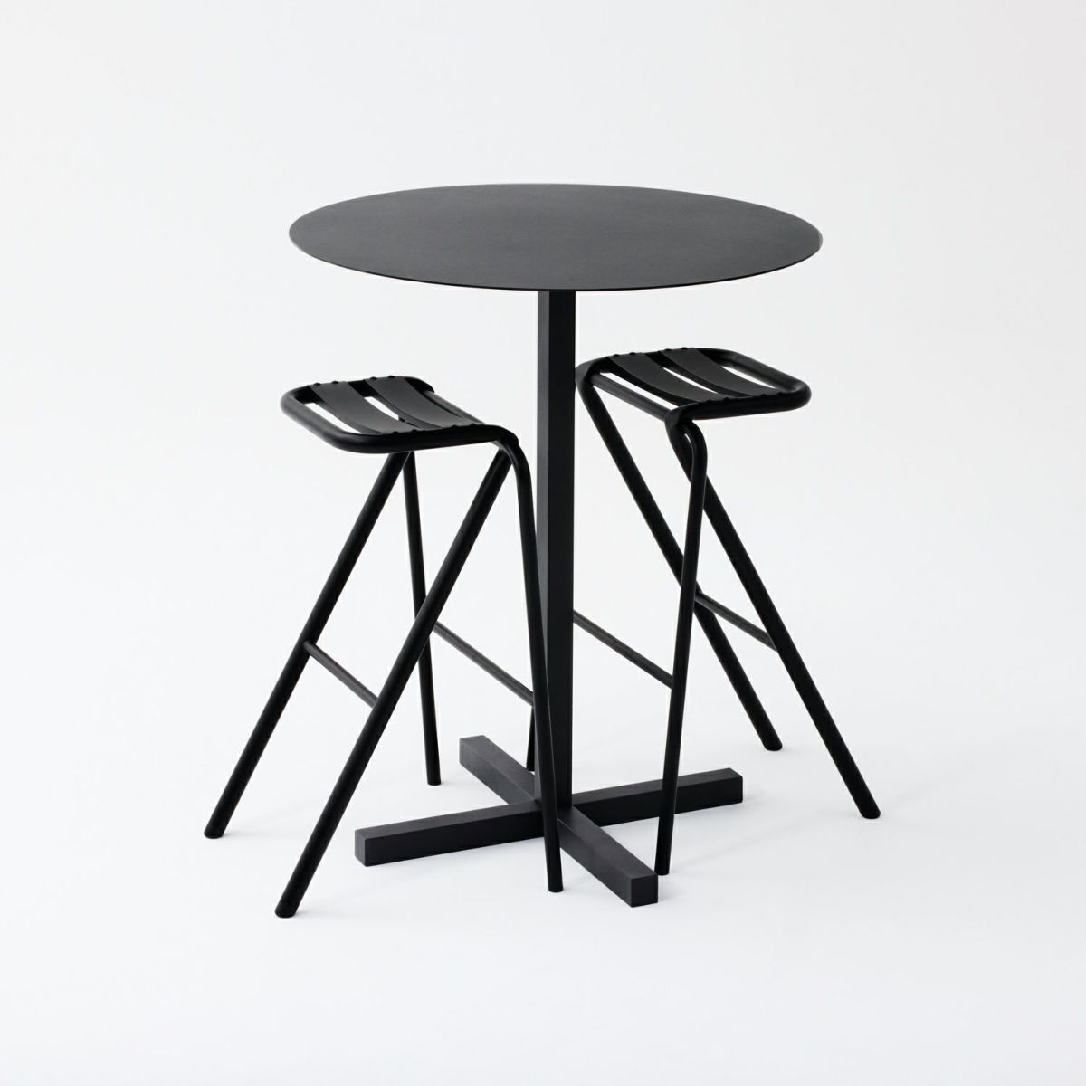 DUENDE デュエンデ SOLID STEEL HIGH DINER TABLE ROUND ソリッドスチールハイダイナーテーブル ラウンド DU0332 カラー：ダークグレー デザイン：PERMANENT31