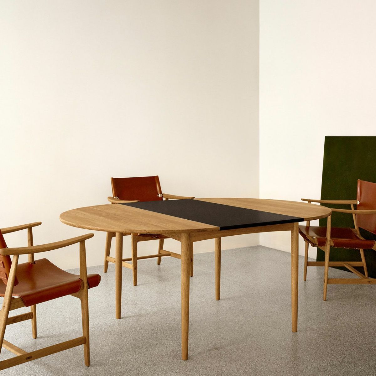 Carl Hansen & Son カール・ハンセン＆サン BM0121 伸長式 ダイニングテーブル W120-180cm オーク デザイン：ボーエ・モーエンセン