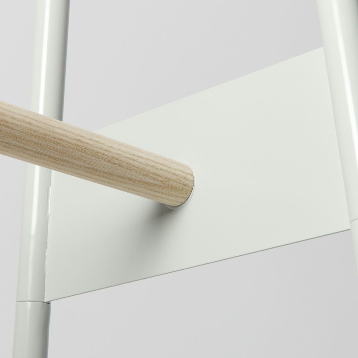 DUENDE デュエンデ DUE デュエ DU0290 DU0291 カラー：スイスグレー デザイン：芦沢 啓治