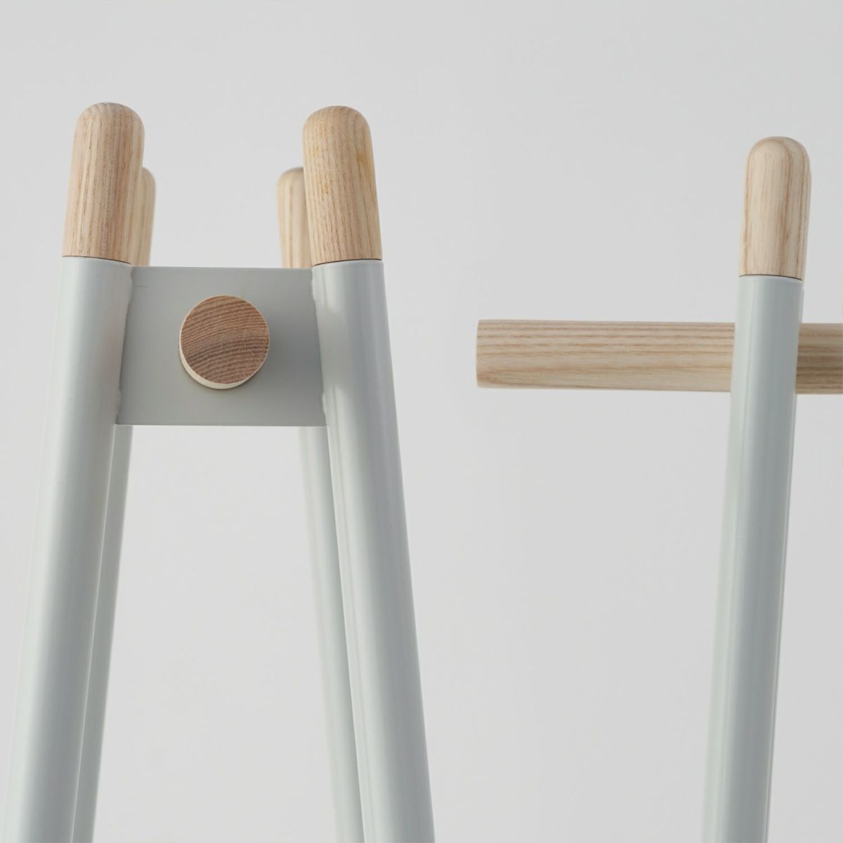 DUENDE デュエンデ DUE デュエ DU0290 DU0291 カラー：スイスグレー デザイン：芦沢 啓治