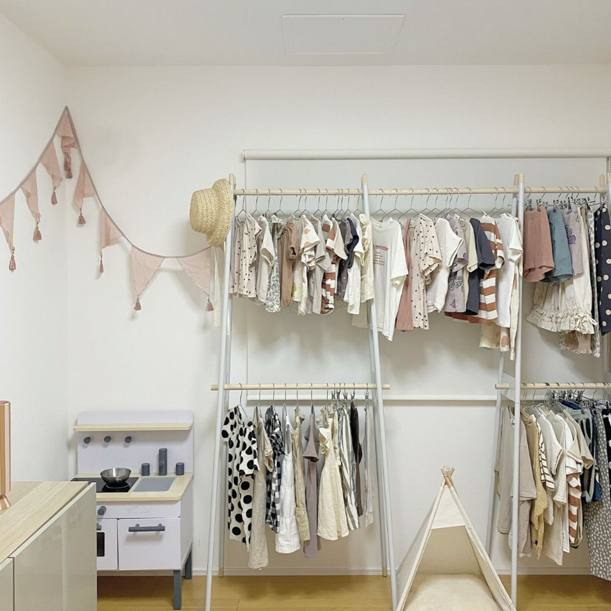 DUENDE デュエンデ DUE デュエ DU0290 DU0291 カラー：スイスグレー デザイン：芦沢 啓治