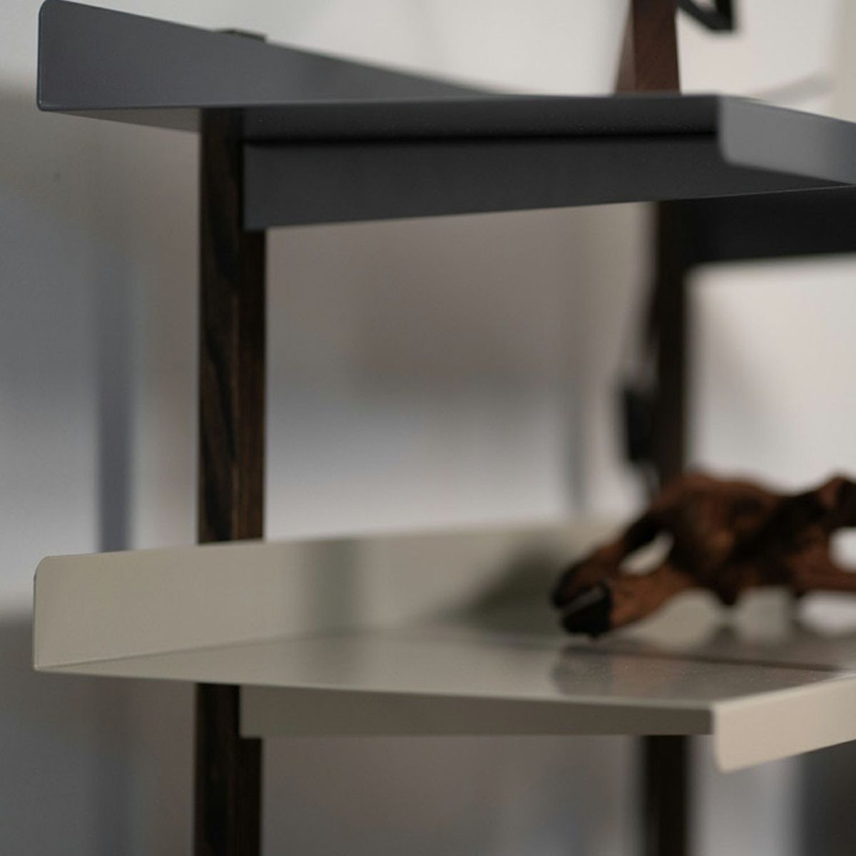 DUENDE デュエンデ MARGE SHELF 3 OIL FINISH マージ シェルフ オイルステインフィニッシュ DU0328 カラー：1パターン デザイン：芦沢 啓治