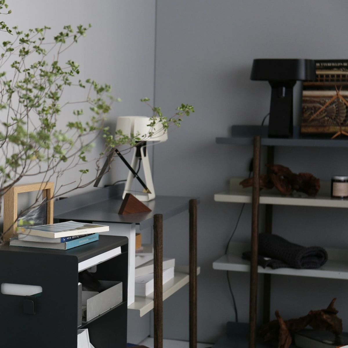 DUENDE デュエンデ MARGE SHELF 4 OIL FINISH マージ シェルフ オイルステインフィニッシュ DU0329 カラー：2パターン デザイン：芦沢 啓治