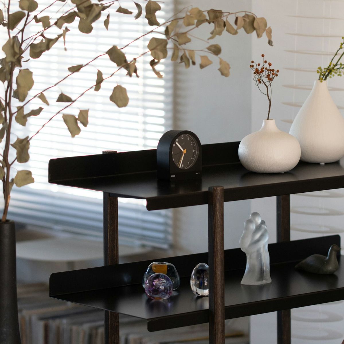 DUENDE デュエンデ MARGE SHELF 4 BK OIL STAIN FINISH マージ シェルフ ブラック オイルステインフィニッシュ DU0329BK カラー：ブラック デザイン：芦沢 啓治