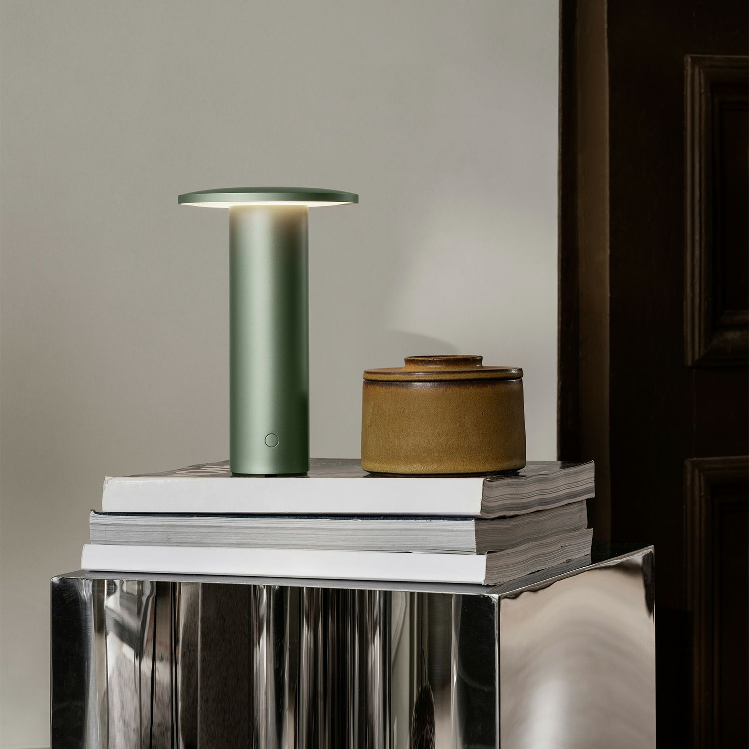FRITZ HANSEN フリッツ・ハンセン SOLAE ソラエ ポータブルランプ