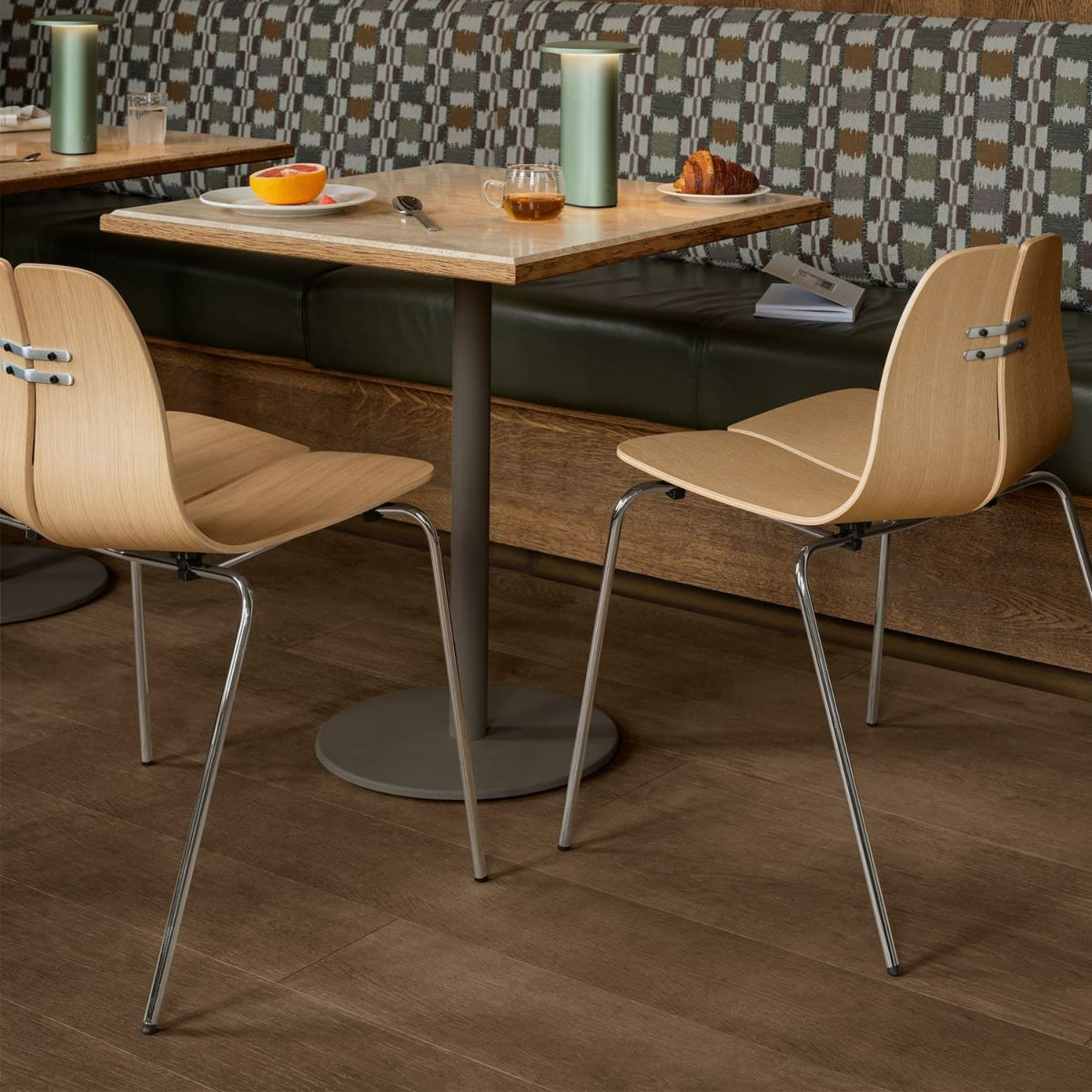 FRITZ HANSEN フリッツ・ハンセン PK3 ダイニングチェア カラー：オーク ベースカラー：クローム仕上げ 