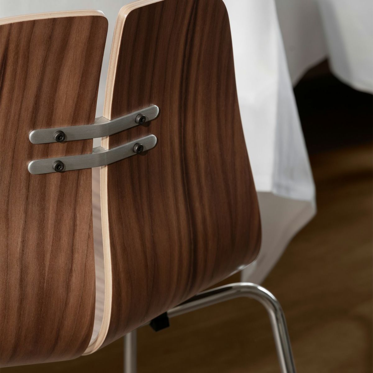 FRITZ HANSEN フリッツ・ハンセン PK3 ダイニングチェア カラー：ウォルナット ベースカラー：クローム仕上げ