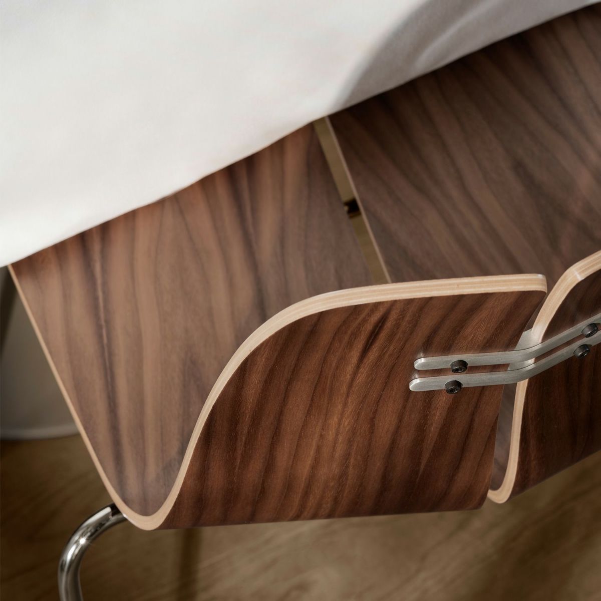 FRITZ HANSEN フリッツ・ハンセン PK3 ダイニングチェア カラー：ウォルナット ベースカラー：クローム仕上げ