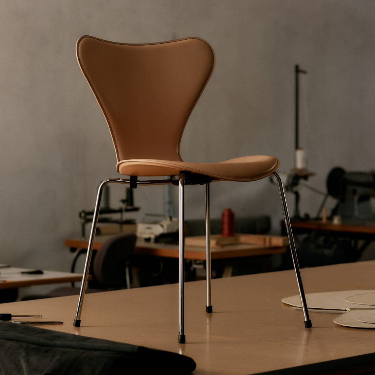 FRITZ HANSEN フリッツ・ハンセン SERIES 7 TAILORED セブンチェア テーラード 3107 チェア フルパディング ハーネスレザー