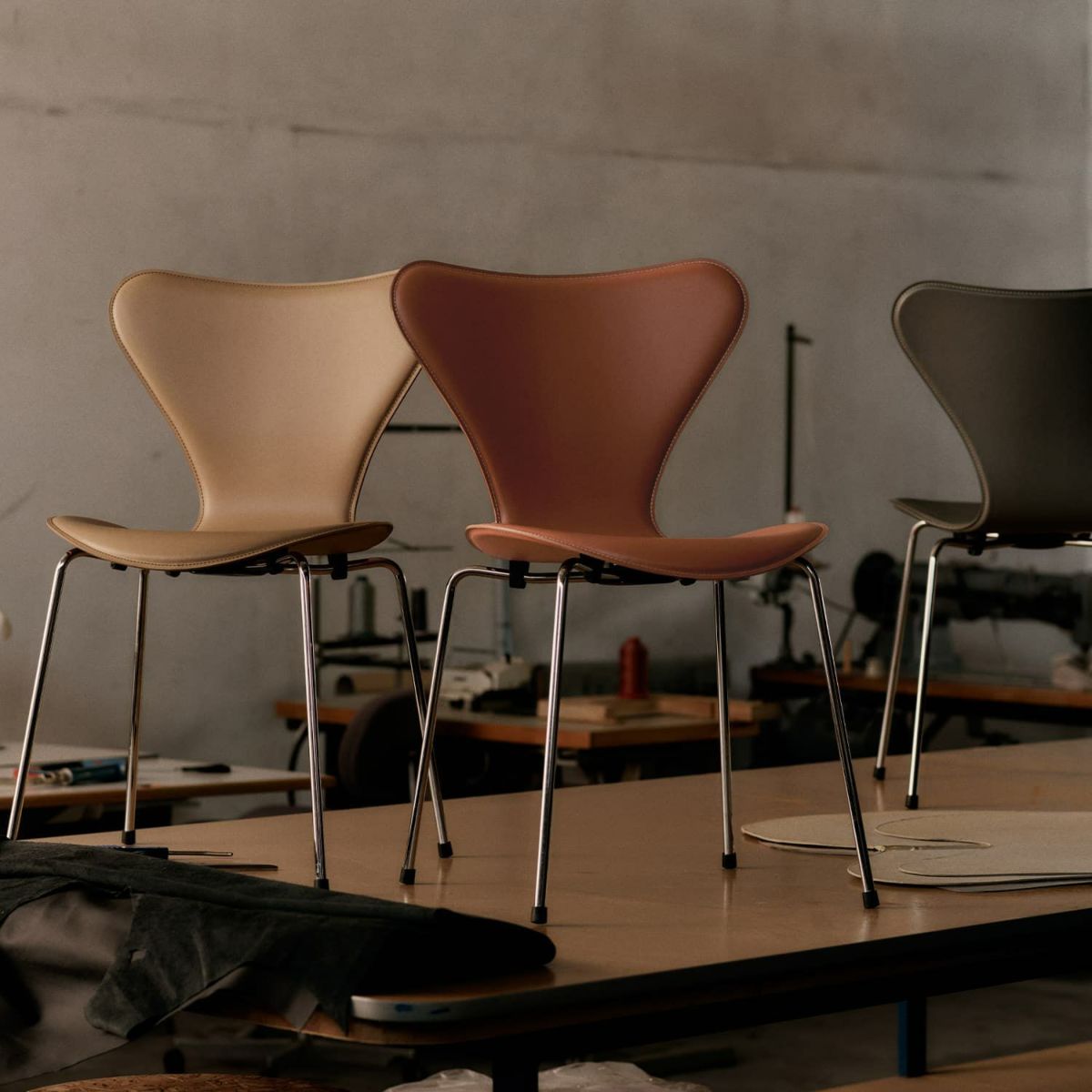 FRITZ HANSEN フリッツ・ハンセン SERIES 7 TAILORED セブンチェア テーラード 3107 チェア フルパディング ハーネスレザー