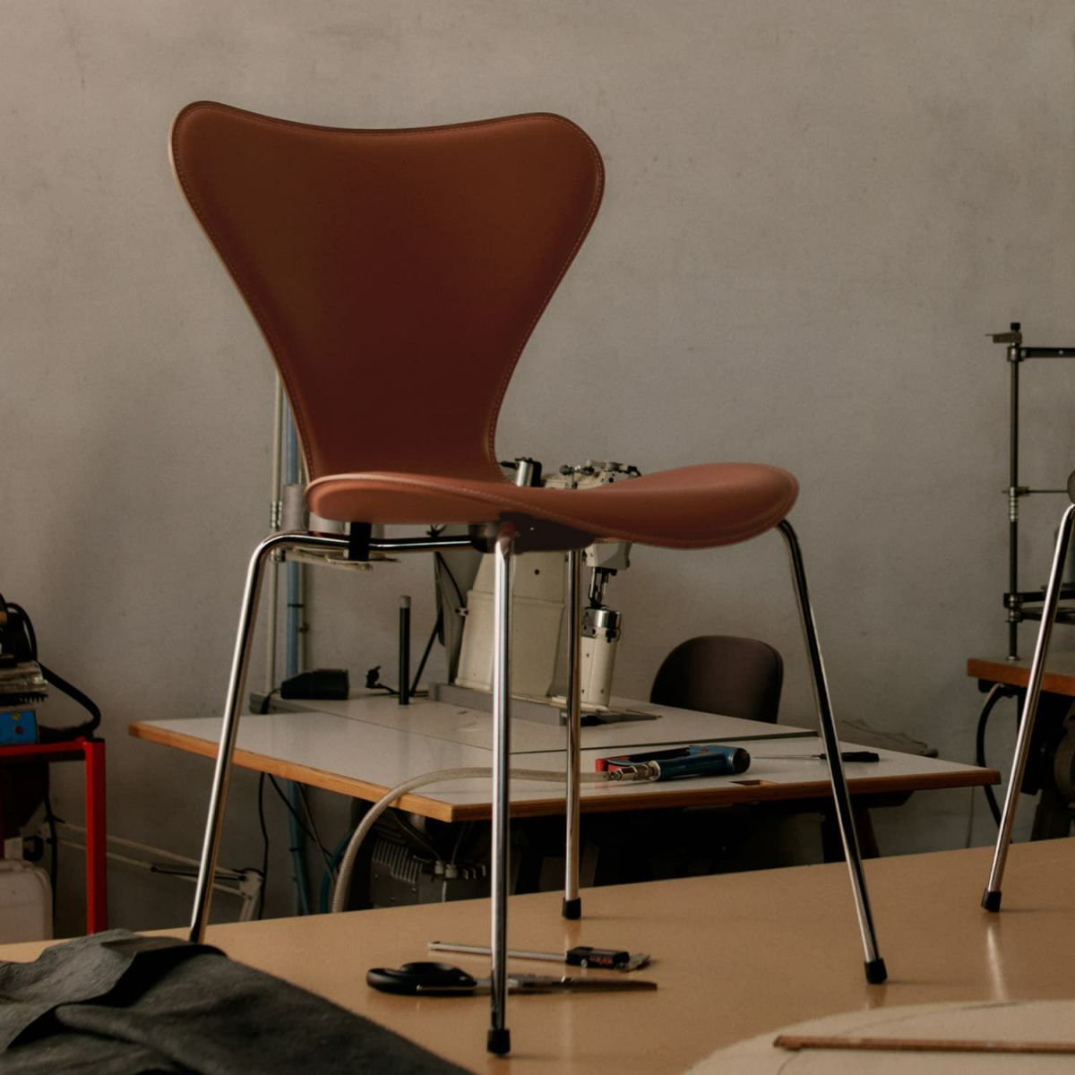 FRITZ HANSEN フリッツ・ハンセン SERIES 7 TAILORED セブンチェア テーラード 3107 チェア フルパディング ハーネスレザー