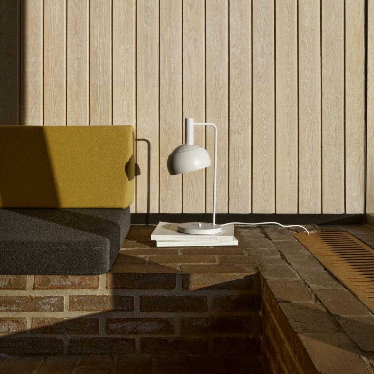 Louis Poulsen ルイスポールセン FJ Elements Table Lamp FJ エレメンツ テーブルランプ Φ175mm カラー：オリジナル・グレー デザイン：フィン・ユール