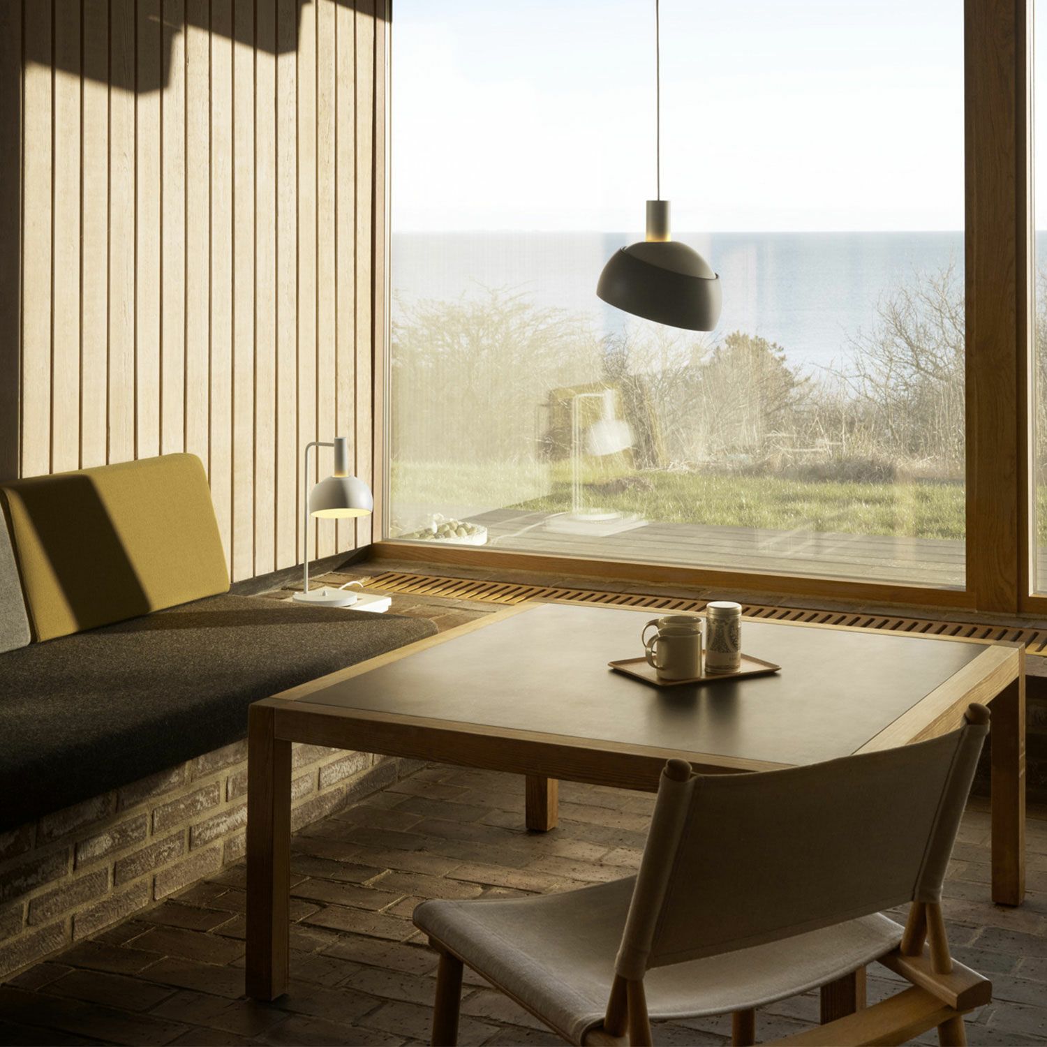 Louis Poulsen ルイスポールセン FJ Elements Pendant Lamp FJ エレメンツ ペンダントランプ Φ250mm カラー：ブラック デザイン：フィン・ユール