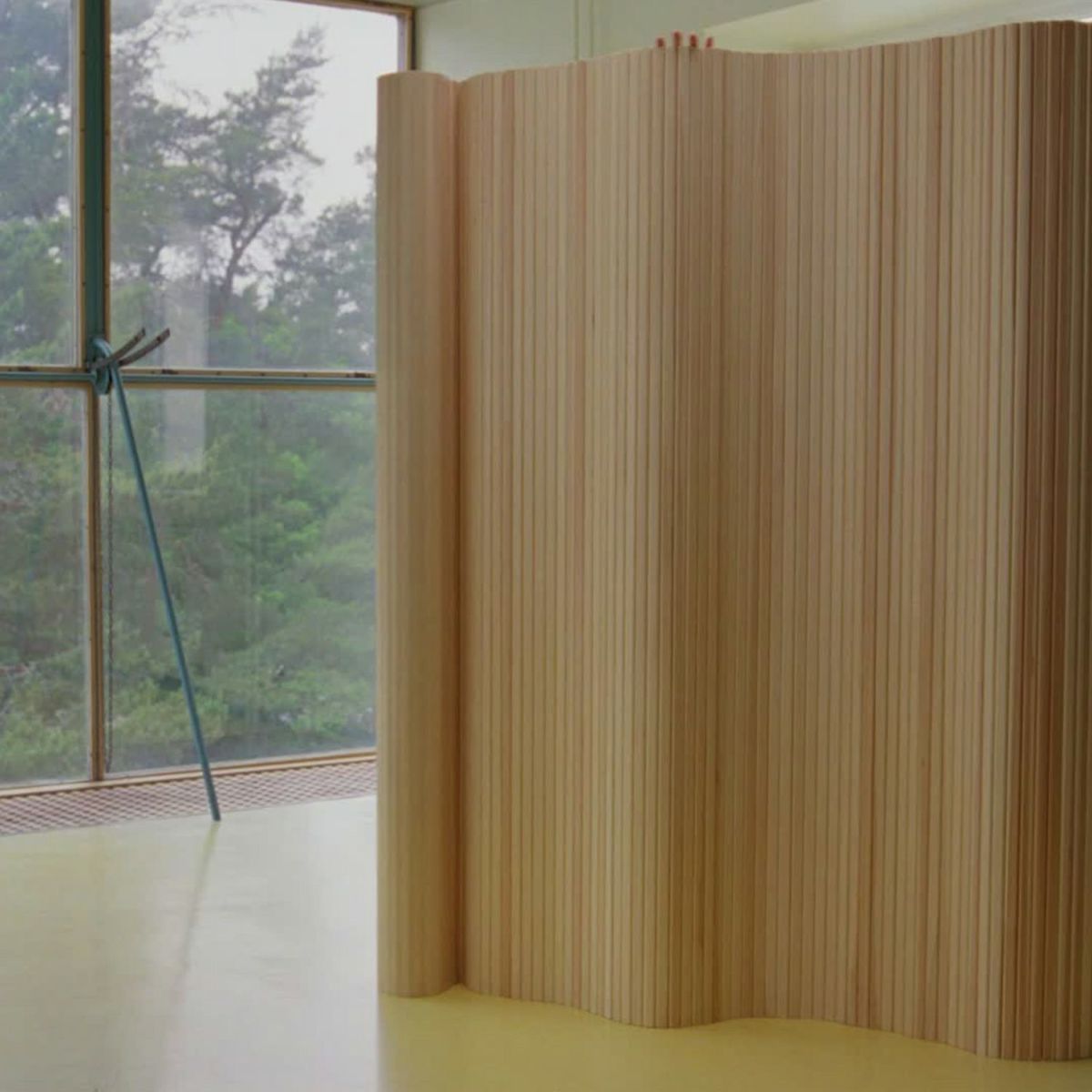 Artek アルテック 100 SCREEN スクリーン パーティション Size C W200cm × H130cm クリアラッカー仕上げ デザイン：アルヴァ・アアルト