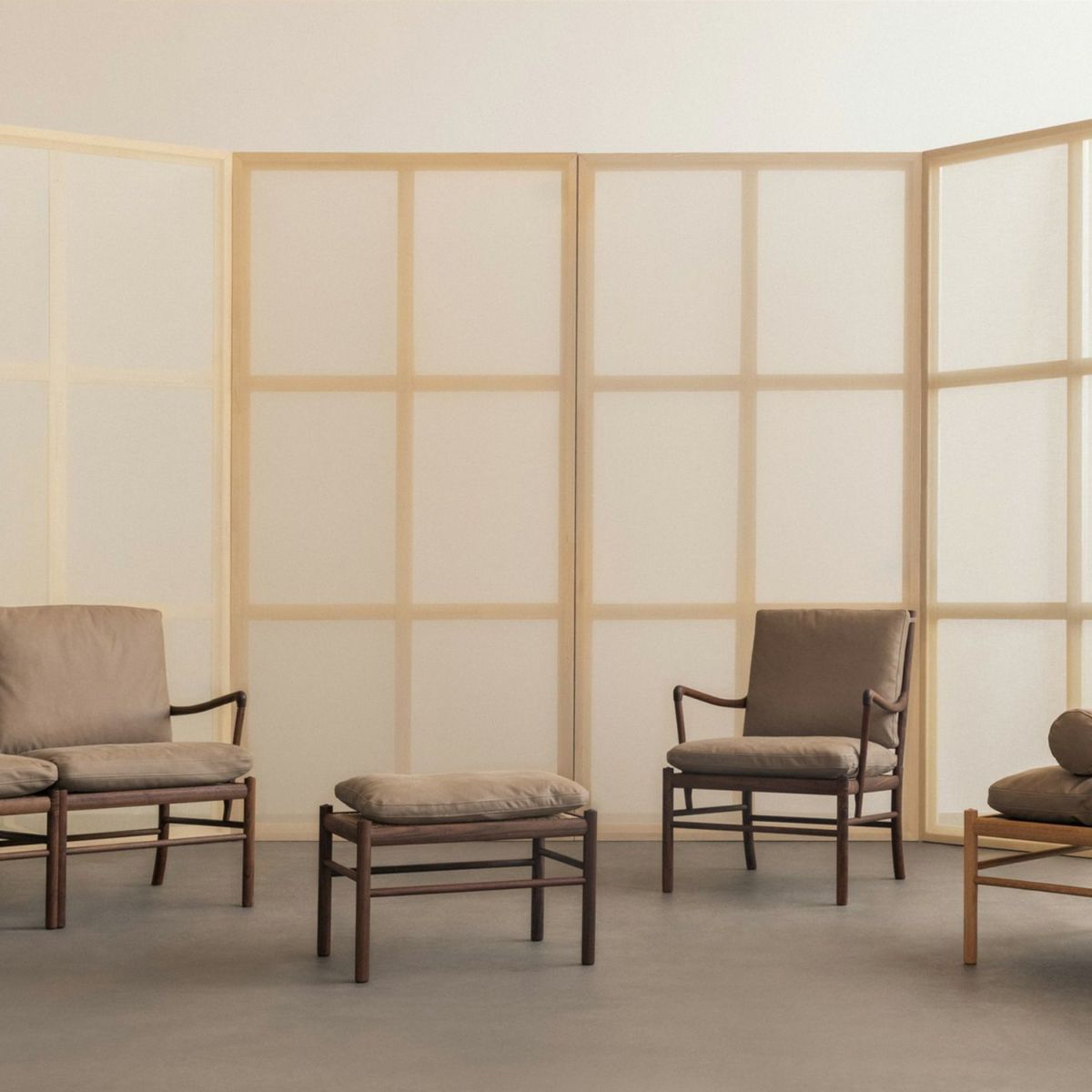 Carl Hansen & Son カール・ハンセン＆サン OW149F コロニアルスツール オットマン フットスツール ウォルナット （オイルフィニッシュ） 張座：レザー Terra テラ デザイン：オーレ・ヴァンシャー