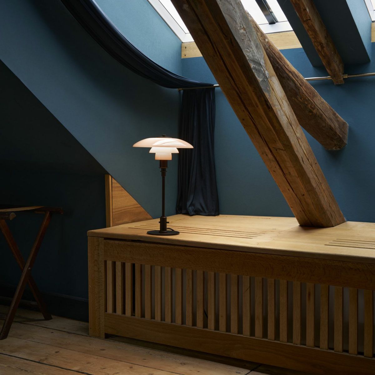 Louis Poulsen ルイスポールセン PH 3/2 Dusty Terracotta Table Lamp PH 3/2 ダスティー・テラコッタ テーブルランプ スタンドライト Φ285mm カラー：ダスティ・テラコッタ 真鍮エイジング加工 デザイン：ポール・ヘニングセン