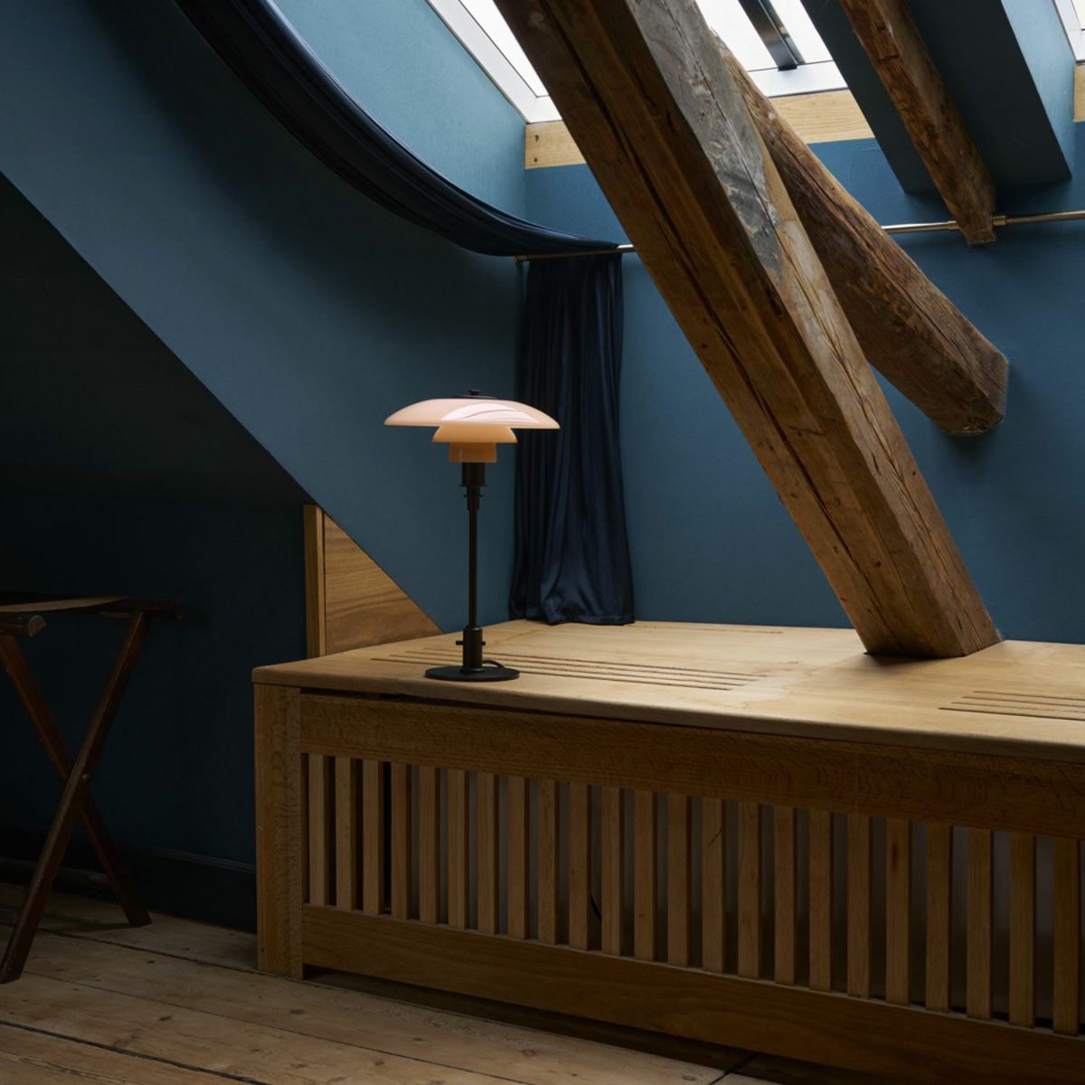 Louis Poulsen ルイスポールセン PH 3/2 Dusty Terracotta Table Lamp PH 3/2 ダスティー・テラコッタ テーブルランプ スタンドライト Φ285mm カラー：ダスティ・テラコッタ 真鍮エイジング加工 デザイン：ポール・ヘニングセン