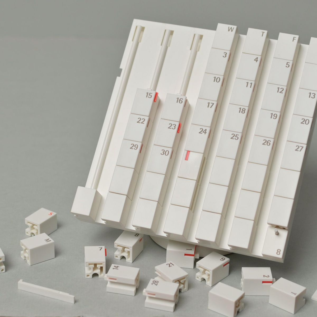 Date Block デートブロック 卓上万年カレンダー デスクトップ デザイン：2タイプ カラー：2色 日本製