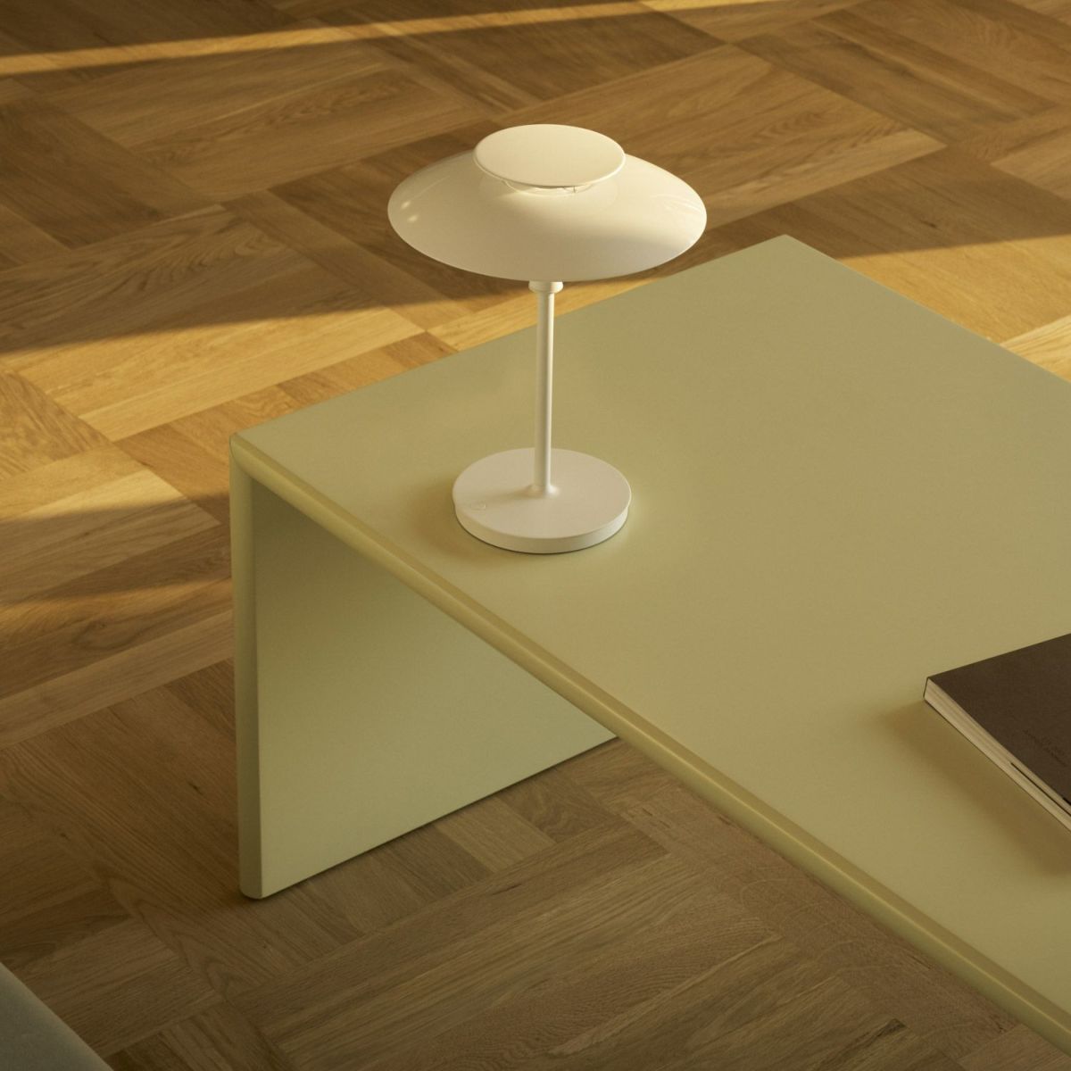 Louis Poulsen ルイスポールセン PH 80 Portable ポータブル LED テーブルランプ スタンドライト Φ230mm （ホワイト） ポール・ヘニングセン