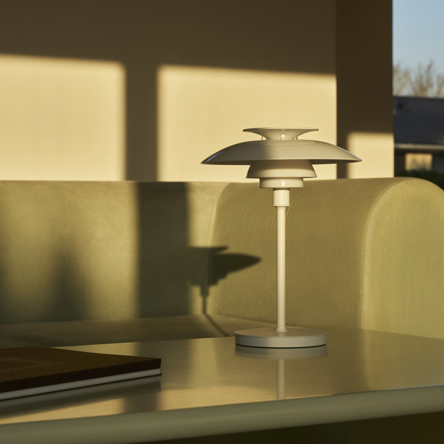 Louis Poulsen ルイスポールセン PH 80 Portable ポータブル LED テーブルランプ スタンドライト Φ230mm （ホワイト） ポール・ヘニングセン