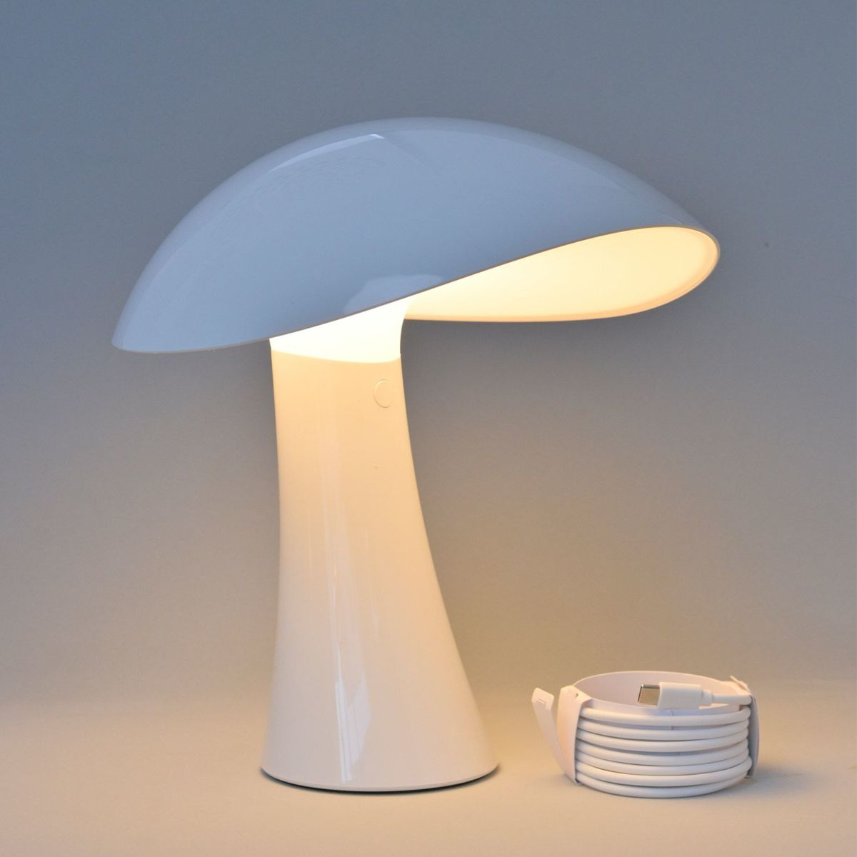 Louis Poulsen ルイスポールセン Rumee 220 Portable Lamp ルーミー 220 ポータブル LED テーブルランプ スタンドライト カラー：3色 ガブリエル・タン