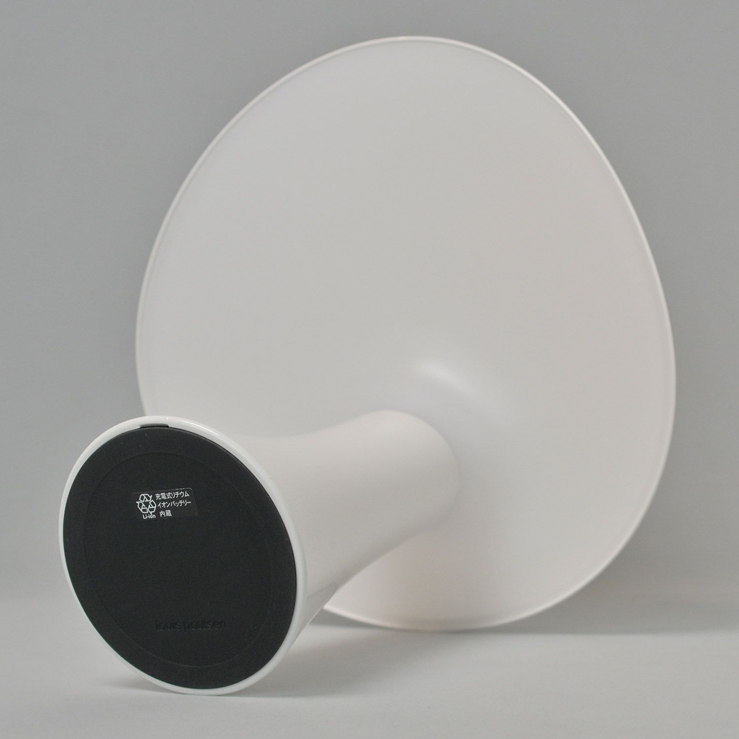 Louis Poulsen ルイスポールセン Rumee 220 Portable Lamp ルーミー 220 ポータブル LED テーブルランプ スタンドライト カラー：3色 ガブリエル・タン