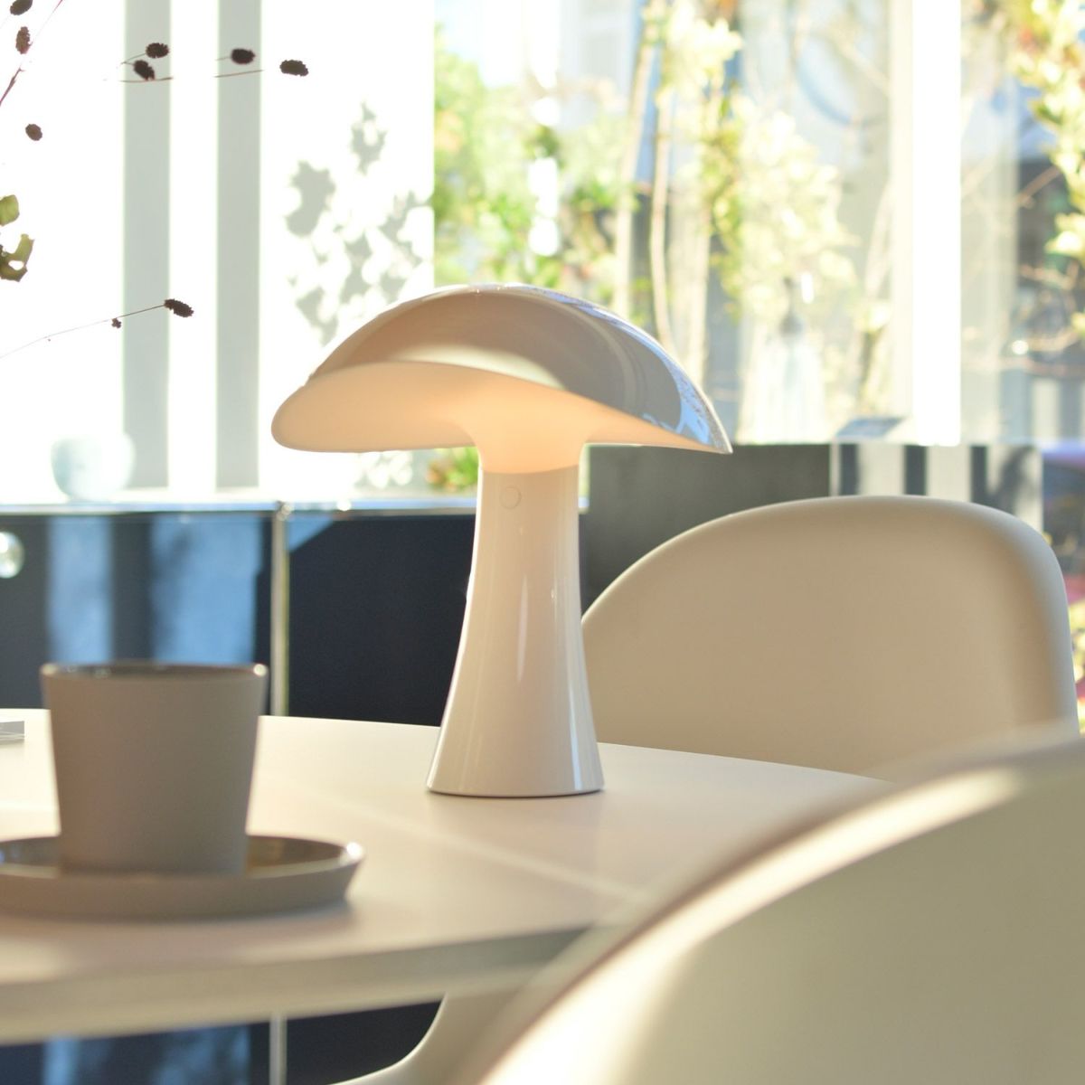 Louis Poulsen ルイスポールセン Rumee 220 Portable Lamp ルーミー 220 ポータブル LED テーブルランプ スタンドライト カラー：3色 ガブリエル・タン