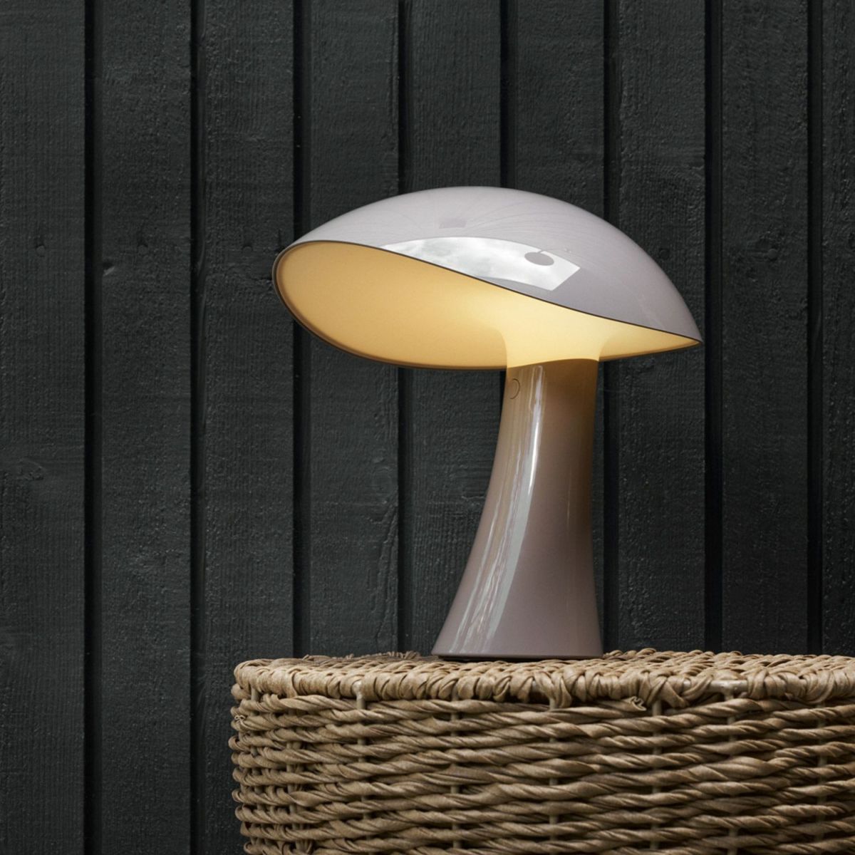 Louis Poulsen ルイスポールセン Rumee 220 Portable Lamp ルーミー 220 ポータブル LED テーブルランプ スタンドライト カラー：3色 ガブリエル・タン