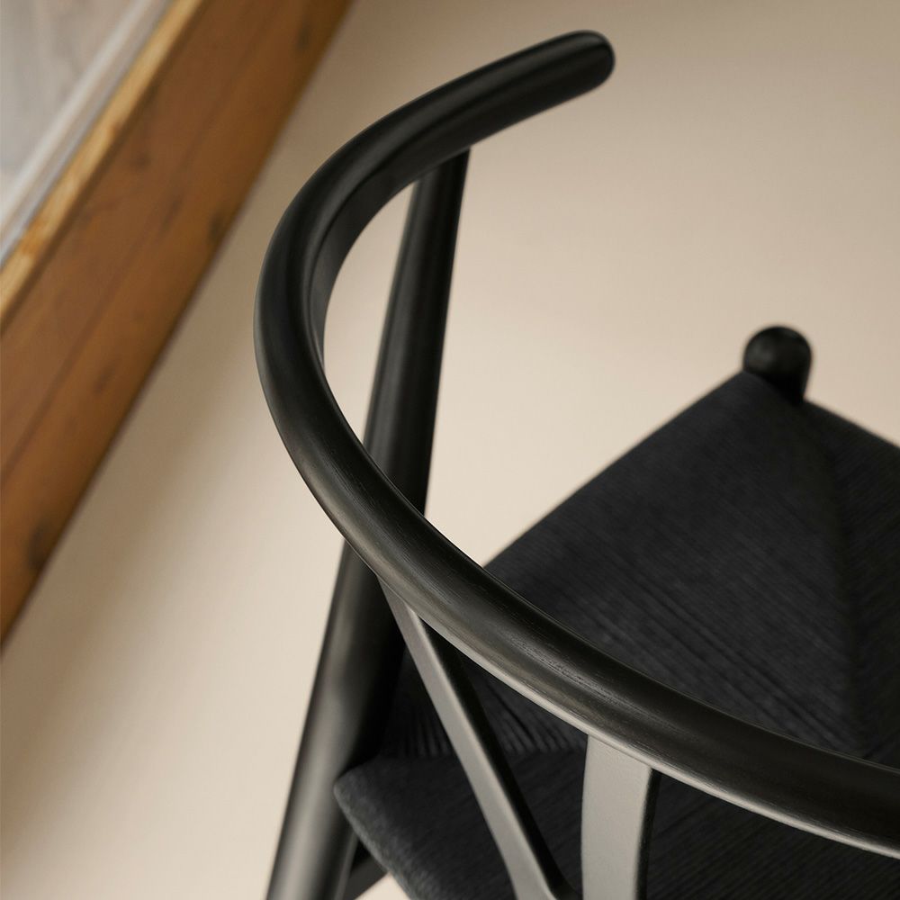 Carl Hansen & Son カール・ハンセン＆サン CH24 Yチェア （ワイチェア） ユーカリ ブラック ブラックペーパーコード デザイン：ハンス・J・ウェグナー