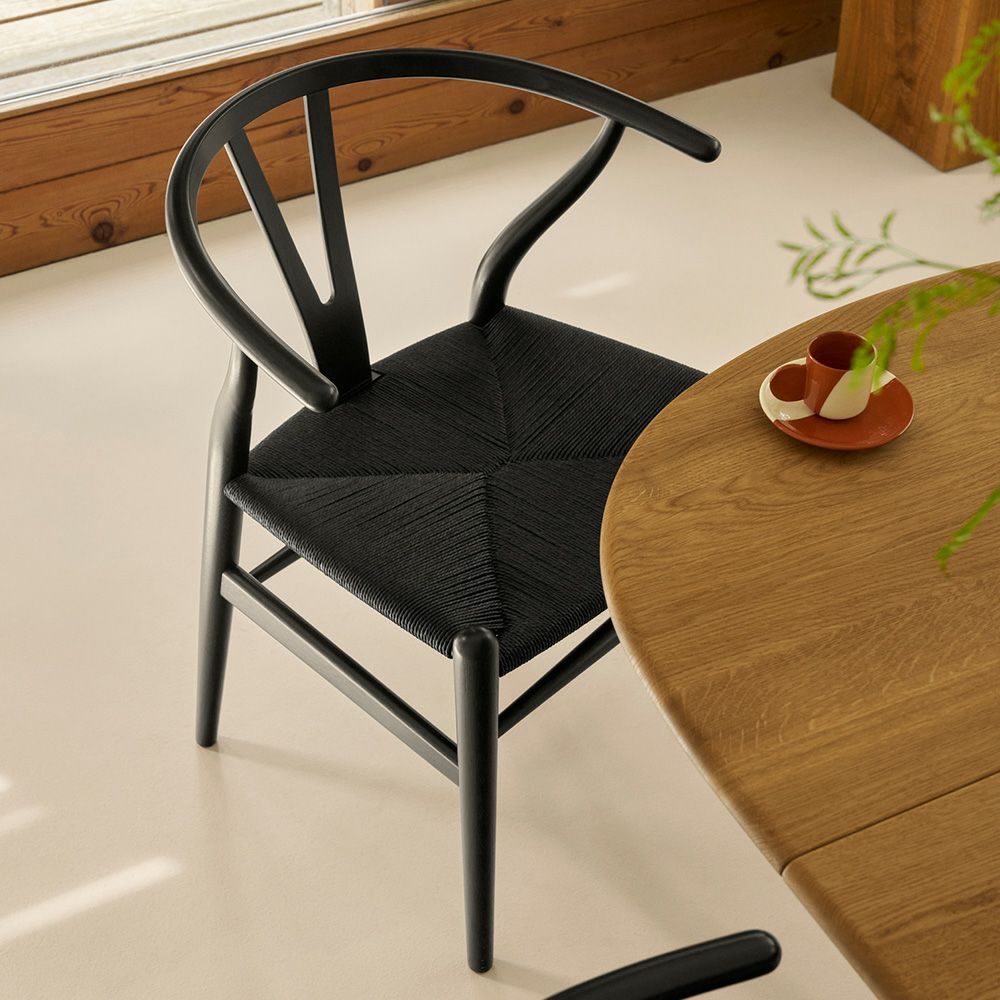 Carl Hansen & Son カール・ハンセン＆サン CH24 Yチェア （ワイチェア） ユーカリ ブラック ブラックペーパーコード デザイン：ハンス・J・ウェグナー