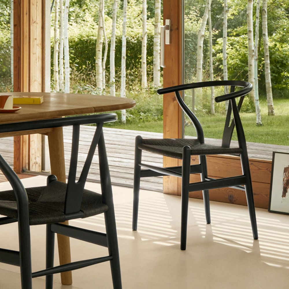 Carl Hansen & Son カール・ハンセン＆サン CH24 Yチェア （ワイチェア） ユーカリ ブラック ブラックペーパーコード デザイン：ハンス・J・ウェグナー