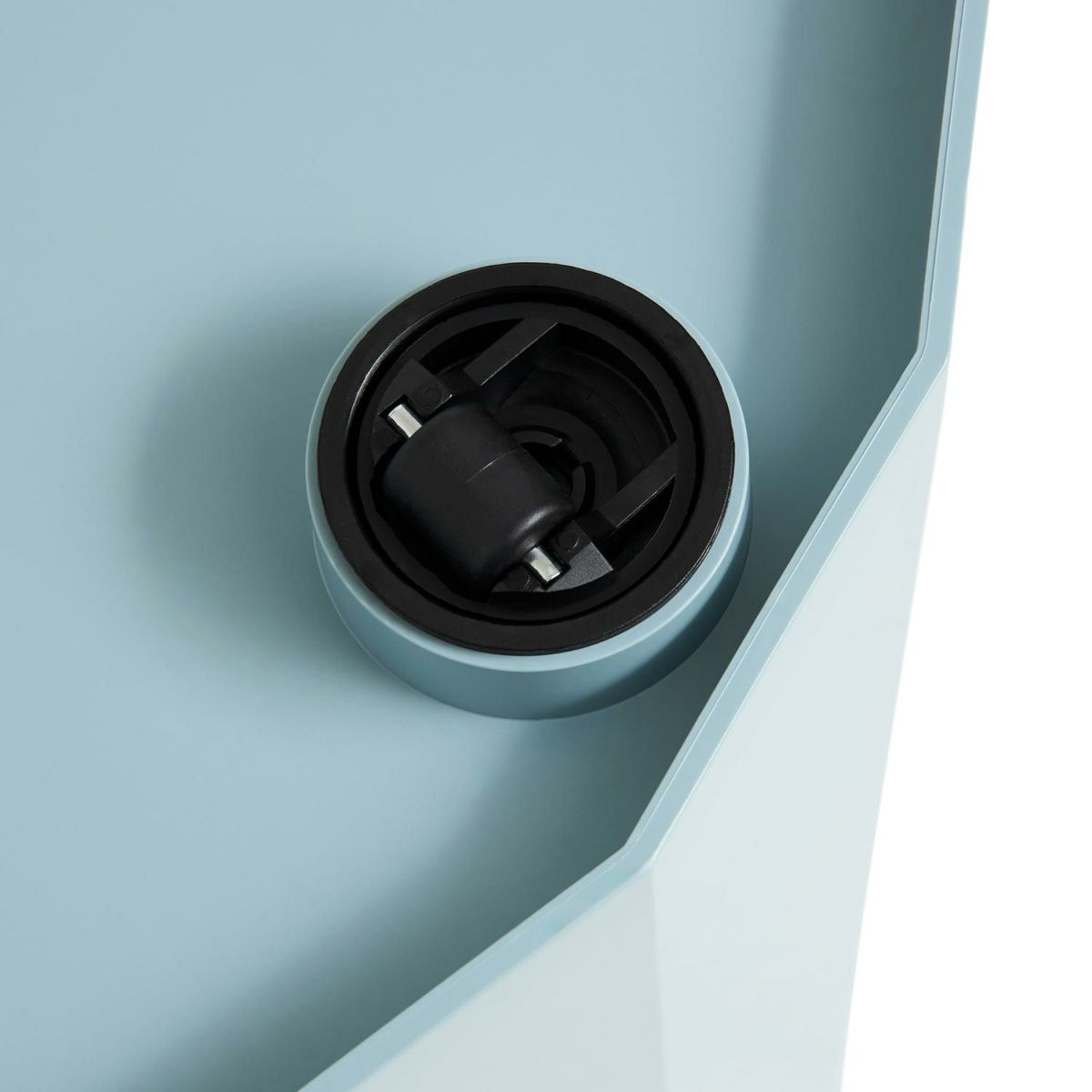 HAY ヘイ Facet Cabinet Low ファセット キャビネット ロー　回転式ドア 収納家具 キャスター付き カラー：6色 デザイン：ステファン・ショルテン