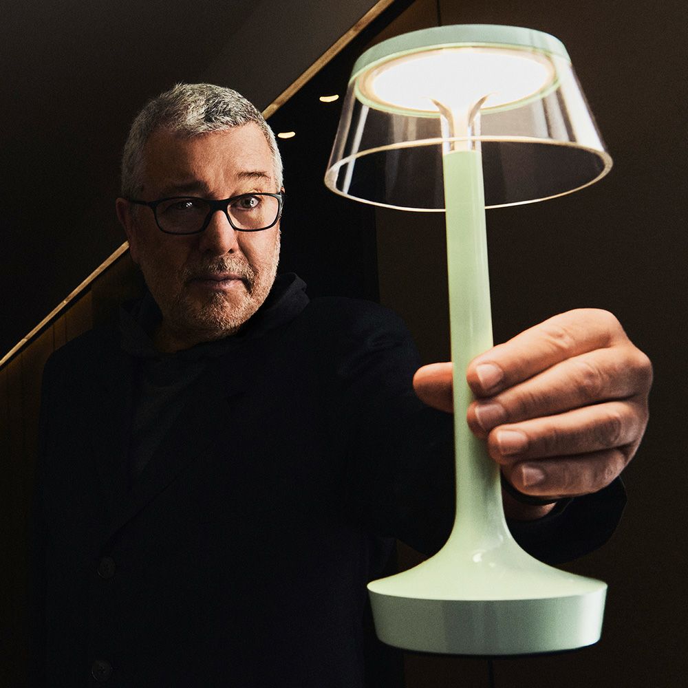 FLOS フロス BON JOUR Unplugged ボンジュール アンプラグド テーブルランプ ポータブル LEDライト カラー：8色 デザイン：フィリップ・スタルク