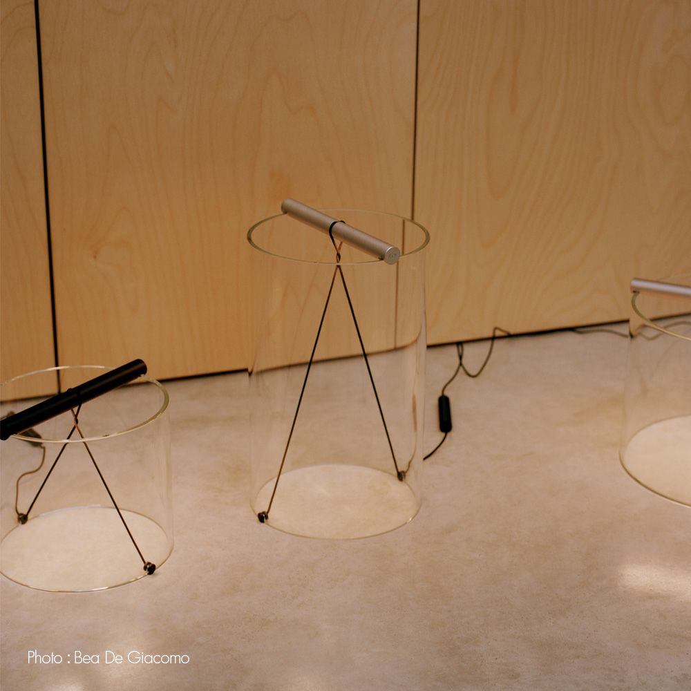 FLOS フロス To-Tie T2 Large トゥータイ T2 ラージ LED テーブルランプ タスクライト カラー：2色 デザイン：グリエルモ・ポレッティ