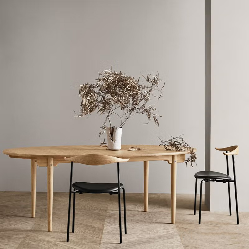 Carl Hansen & Son カール・ハンセン＆サン CH88P オーク （オイルフィニッシュ） ブラックフレーム 張座：レザー（Thor） デザイン：ハンス・J・ウェグナー
